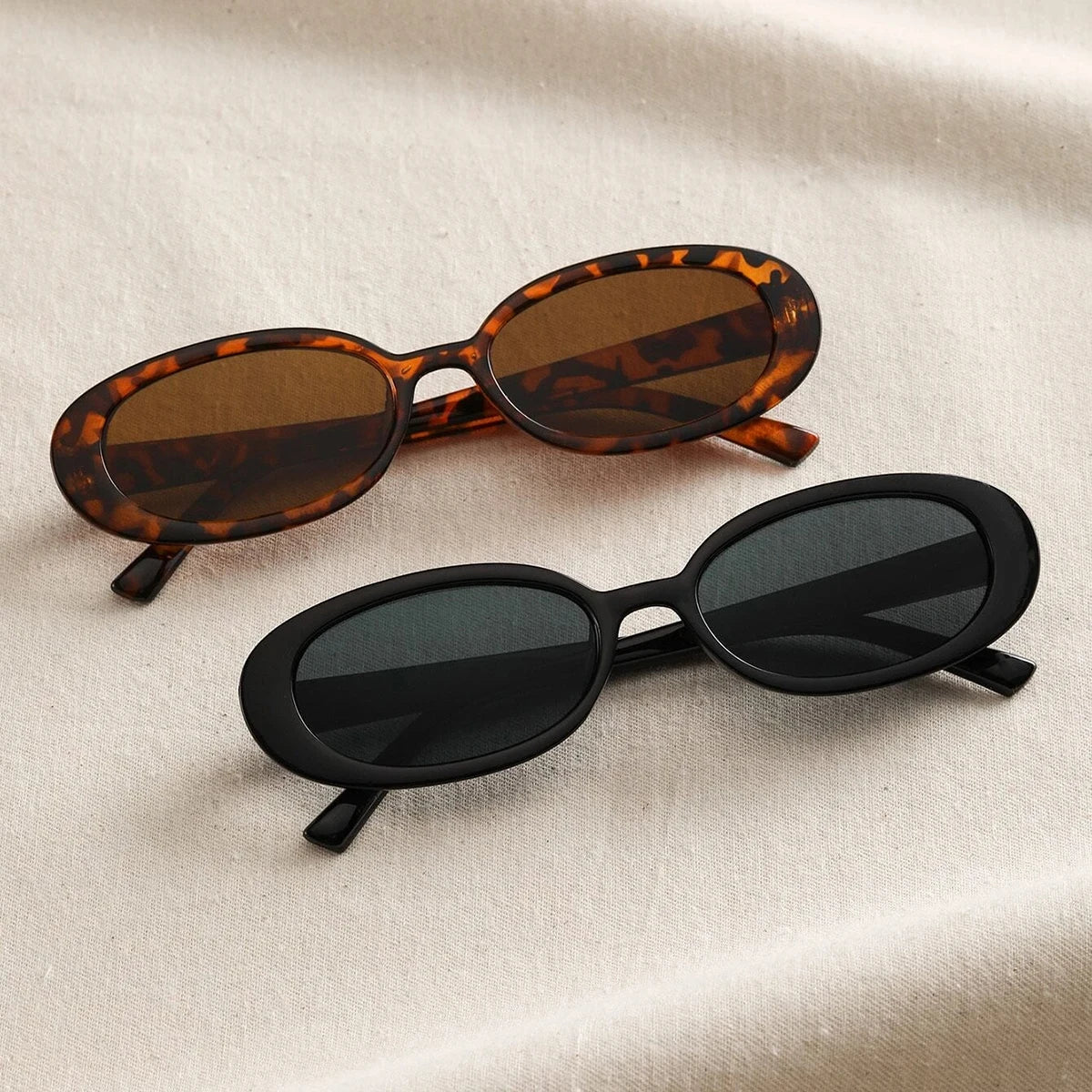 Amara Retro Sunglasses Set
