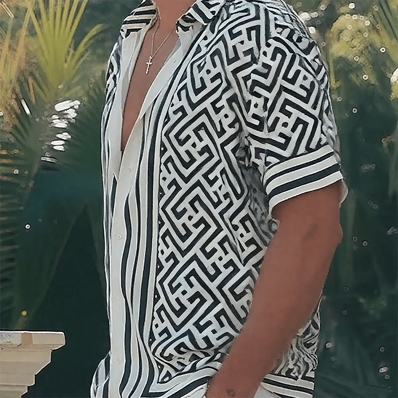 Herren Musterhemd kurzarm Tencel | Lässiges Hawaiihemd mit Geometrischem Druck [ Herrenkollektion - Frühling & Sommer '25 - Hemden ] 139 - Herren Musterhemd kurzarm Tencel Gratti Paris 