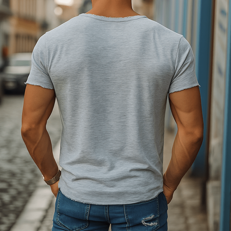 Herren T-Shirt mit tiefem V-Ausschnitt | Lässiges Shirt Used-Look grau [ Herrenkollektion - Frühling & Sommer '25 - Hemden ] 140 - Herren T-Shirt mit tiefem V-Ausschnitt Gratti Paris 